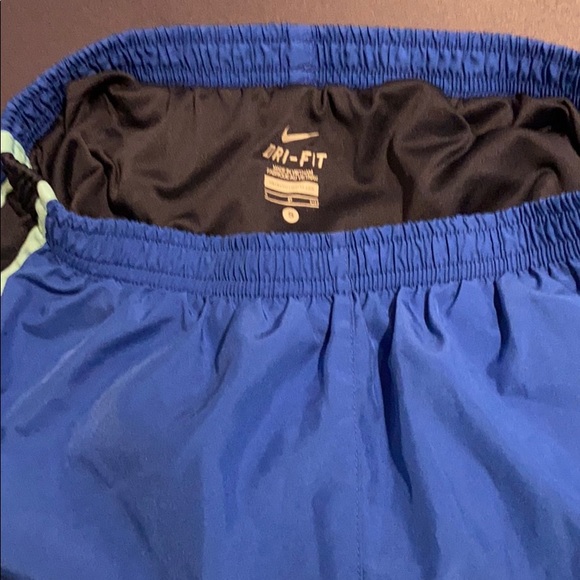 Nike shorts - Picture 4 of 8